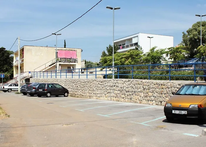 Apartman With Wifi - 2382 Novi Vinodolski